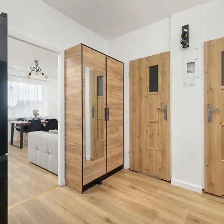 Apartment Jasny Z Balkonem By Renters