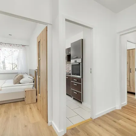Jasny Z Balkonem By Renters * Kołobrzeg
