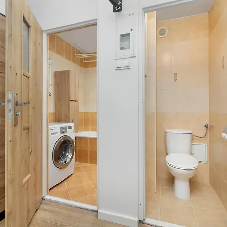Jasny Z Balkonem By Renters Apartman *